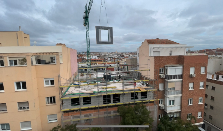 Remonta sobre azotea en el centro de Madrid